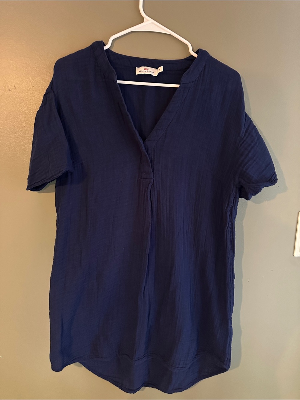 Vineyard Vines Women's Navy Short-Sleeve V-Neck Tunic Top